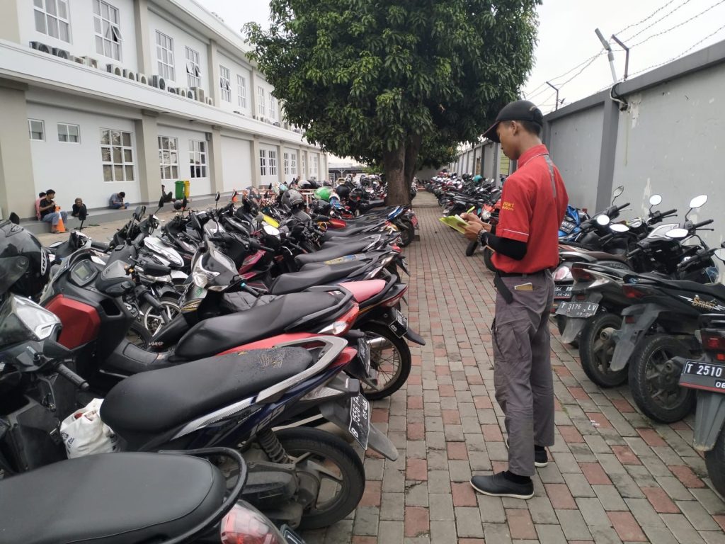 Smart Parking Smart parking, Jasa Parkir, Secure Parking